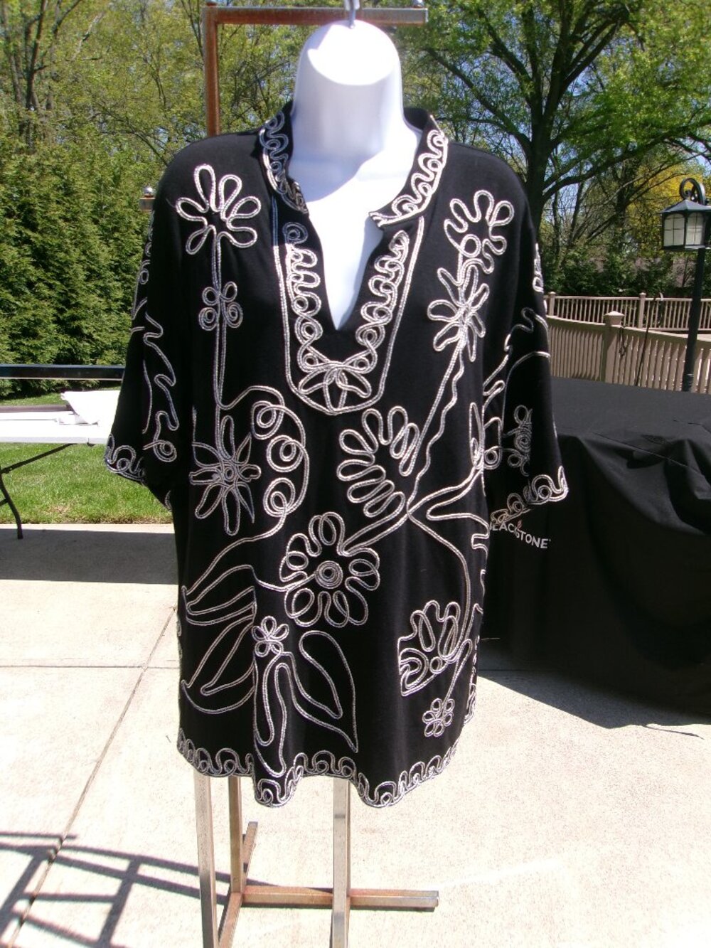 ONCE AGAIN FAB BLACK&GOLD METALIC SWIRL TOP 2X